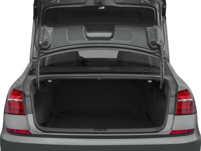2017 Volkswagen Passat R-Line with Comfort Pkg