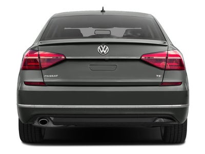 2017 Volkswagen Passat R-Line with Comfort Pkg