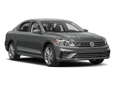 2017 Volkswagen Passat R-Line with Comfort Pkg