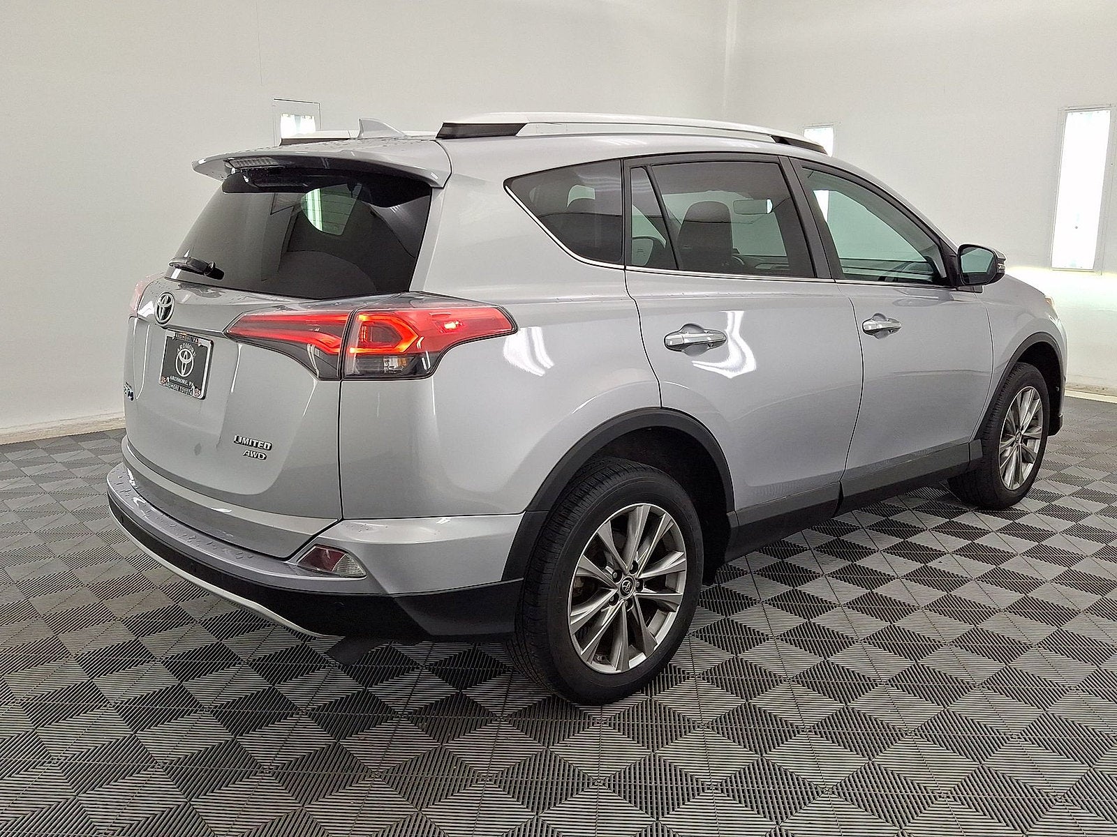 2016 Toyota RAV4 Limited