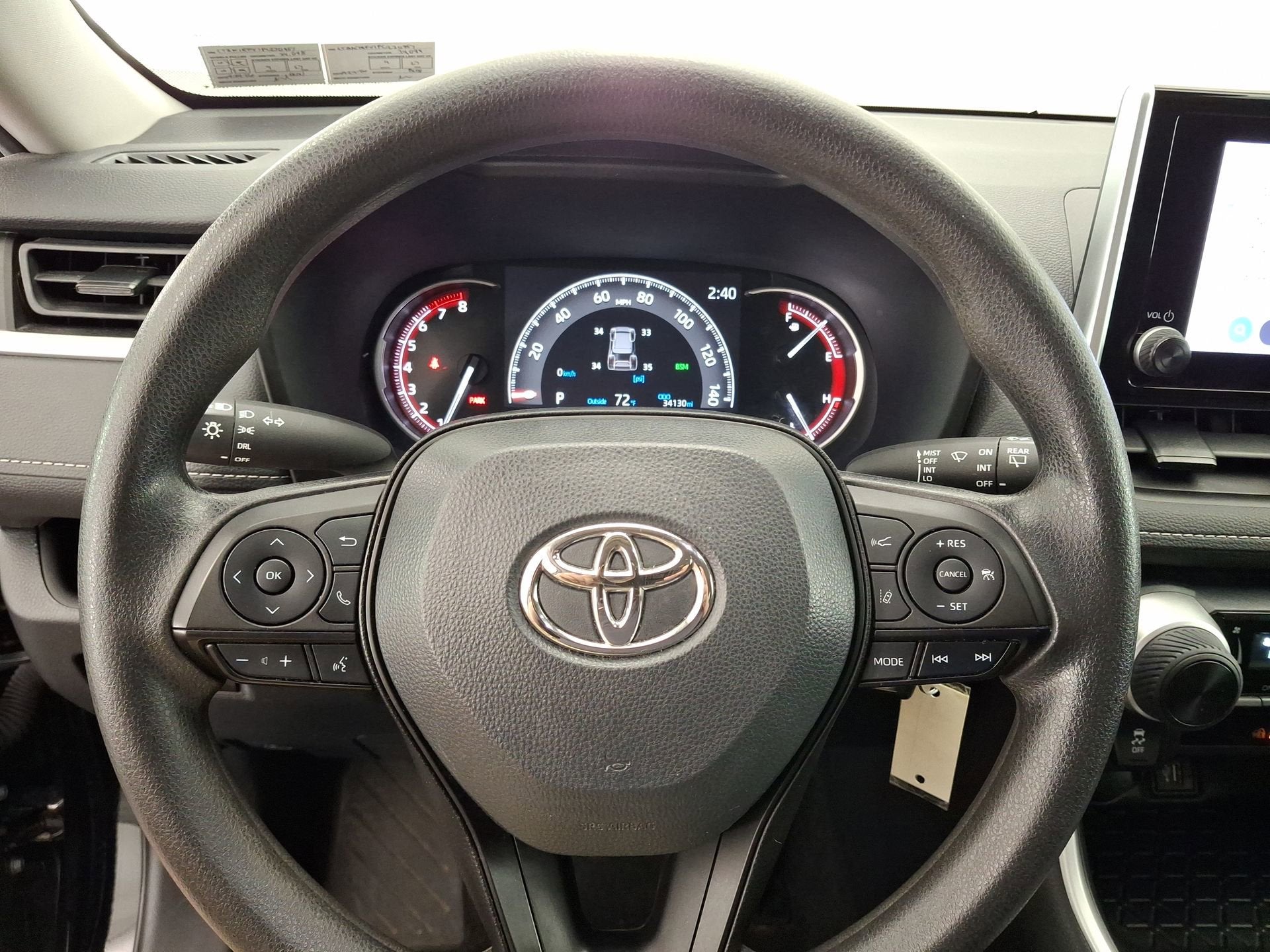 2023 Toyota RAV4 LE