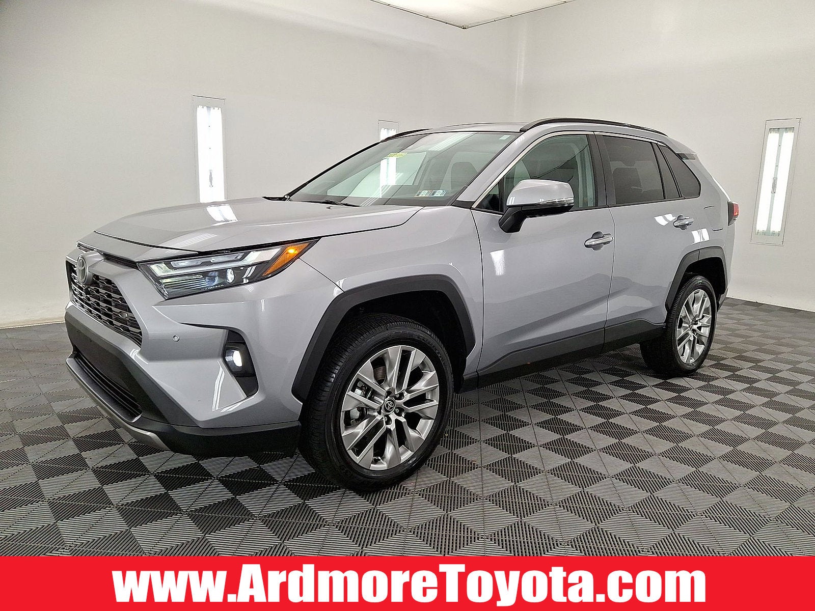 2025 Toyota RAV4 Limited AWD's photo
