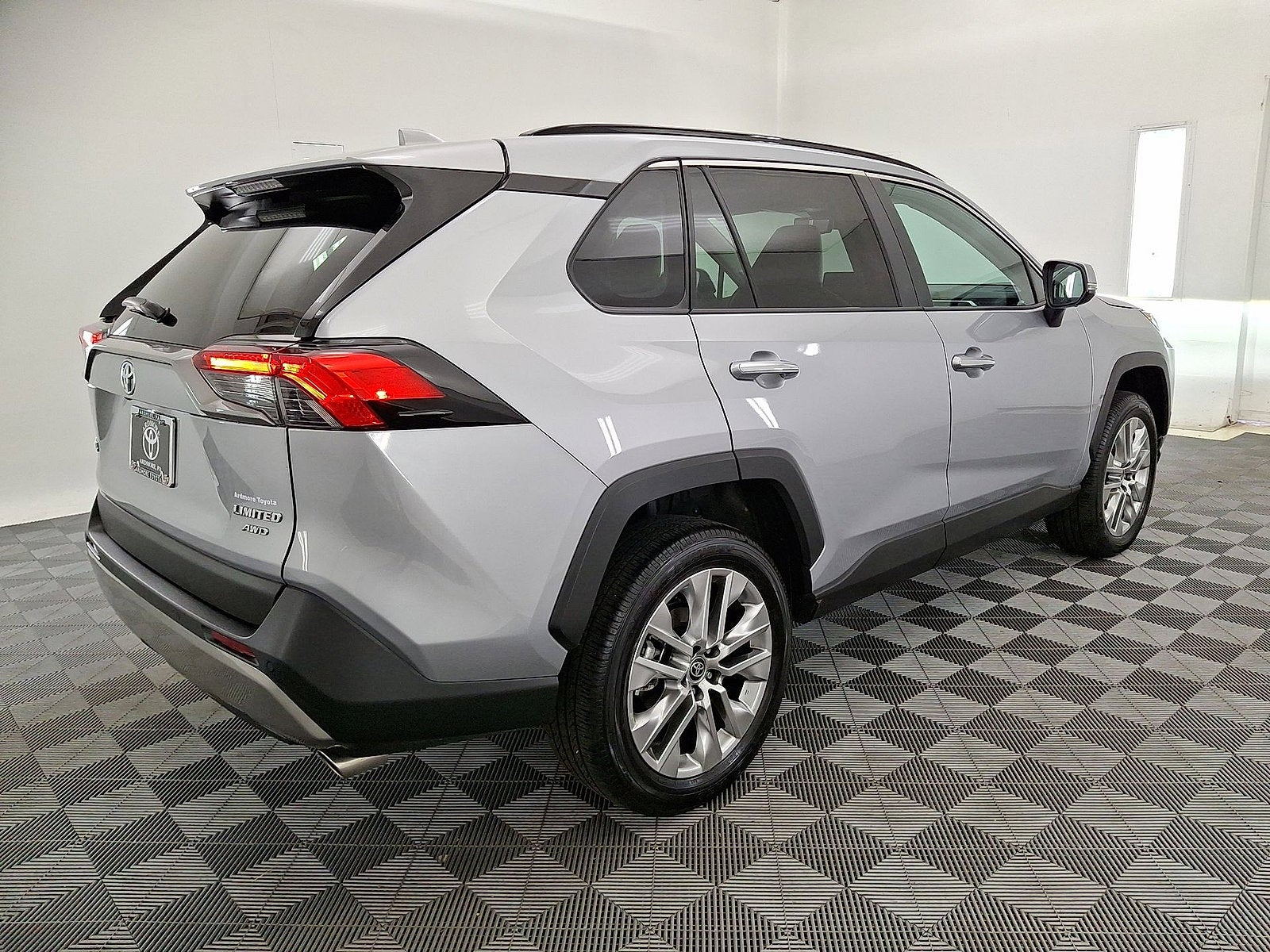 2025 Toyota RAV4 Limited