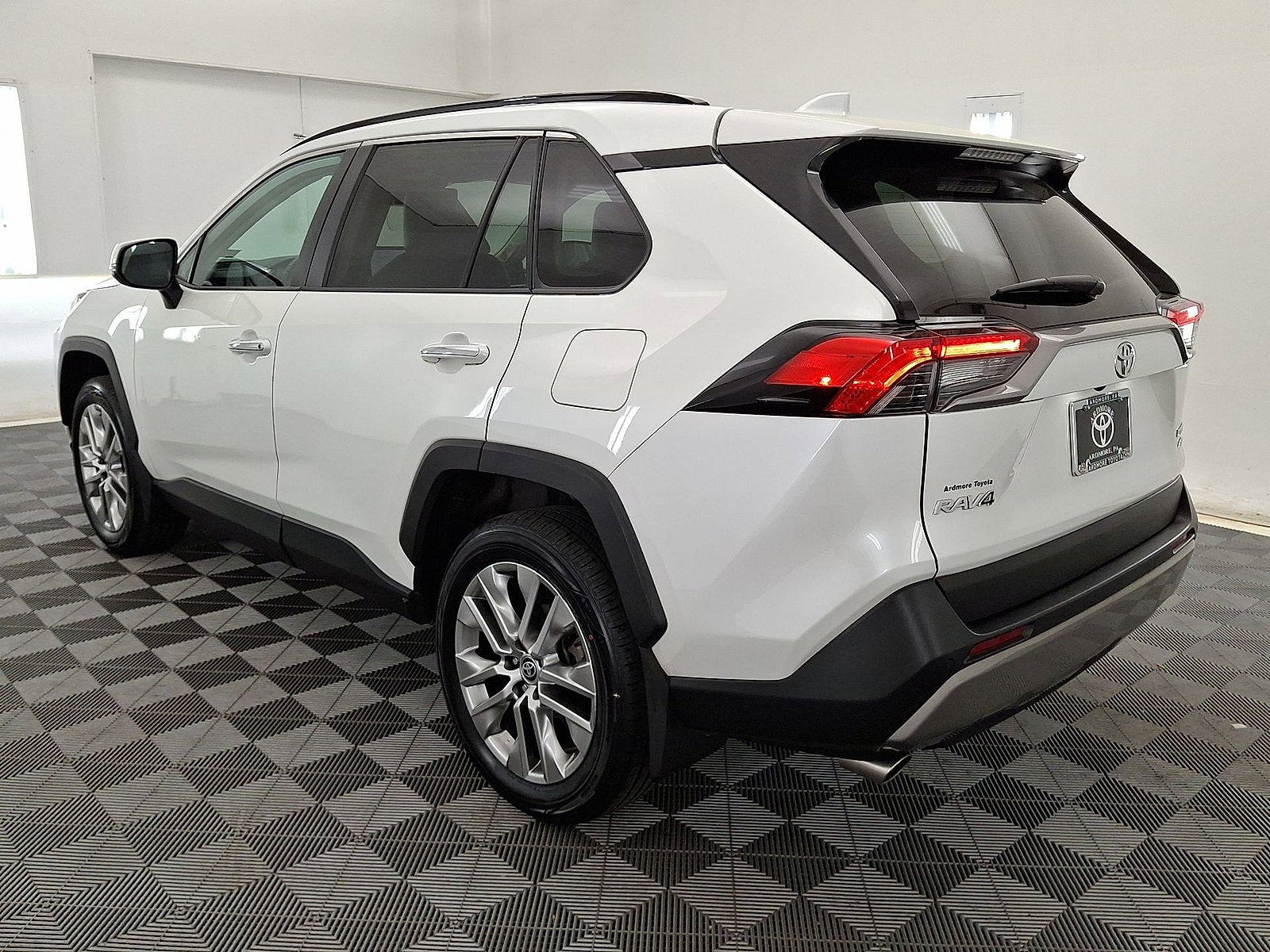 2023 Toyota RAV4 Limited