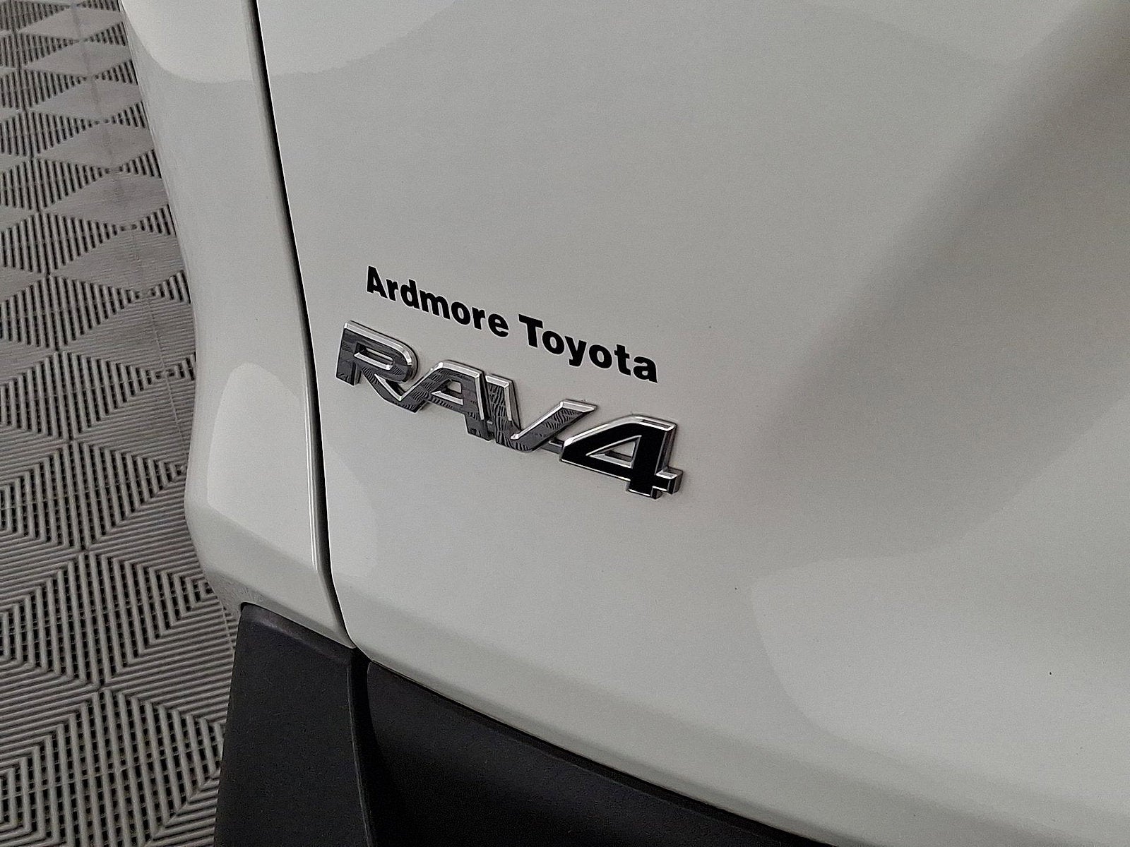 2023 Toyota RAV4 Limited