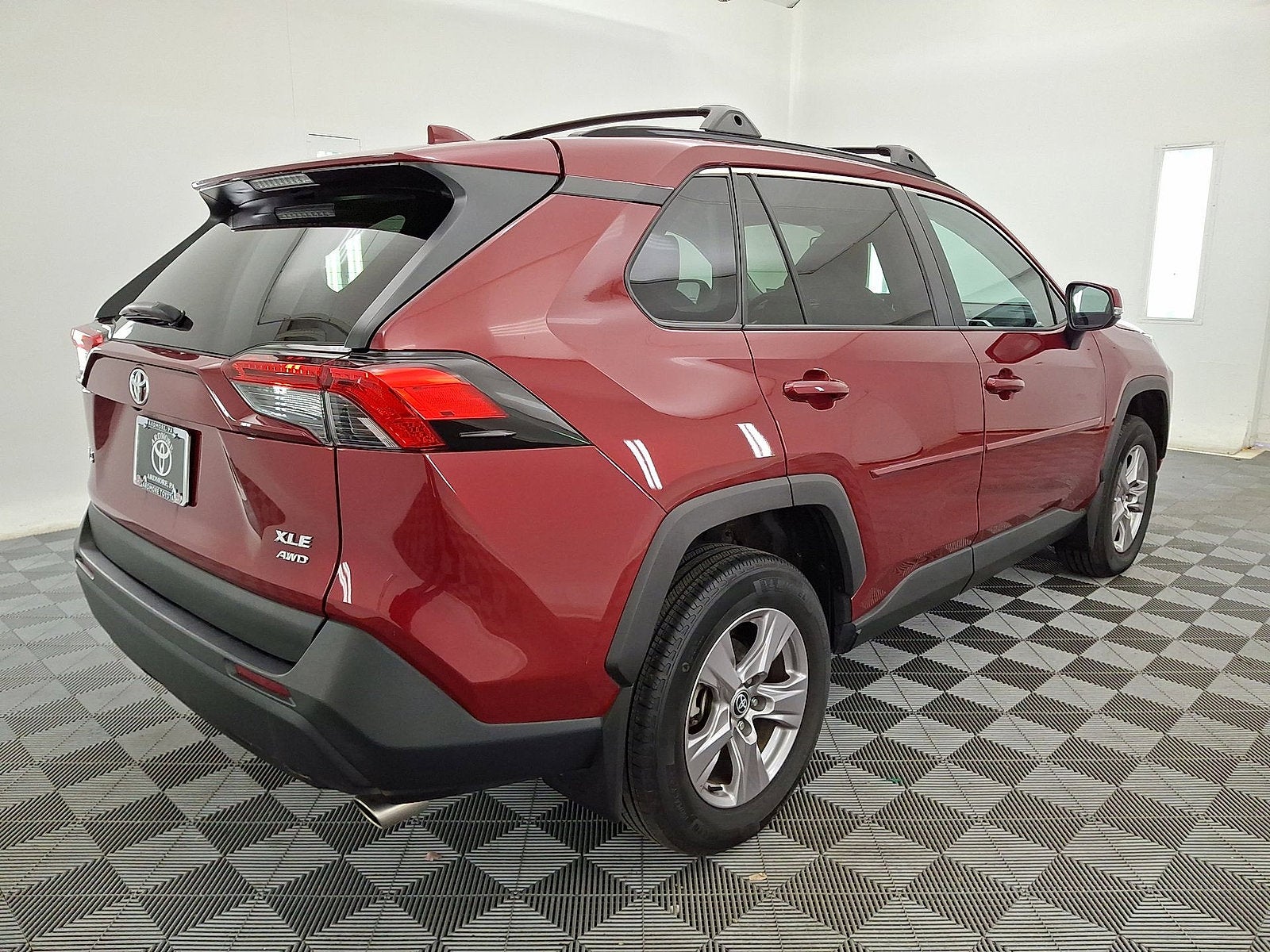 2023 Toyota RAV4 XLE