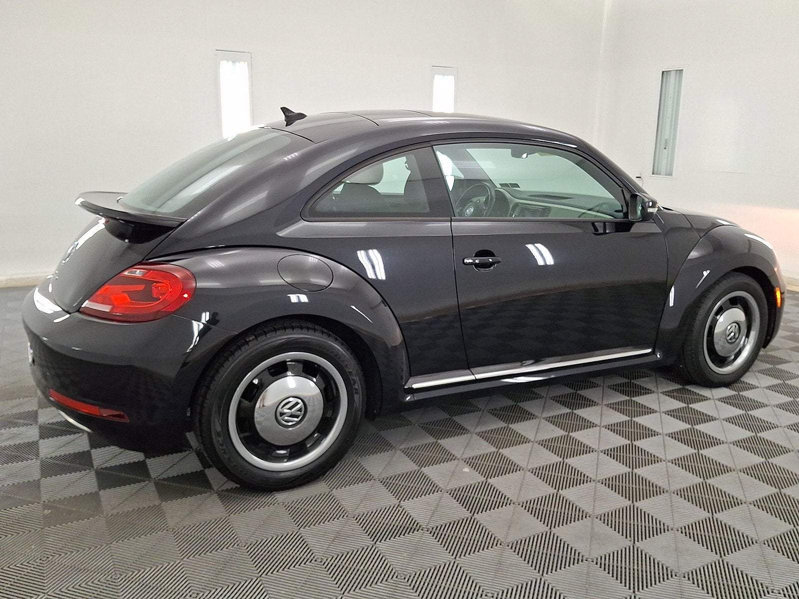 2018 Volkswagen Beetle Coast