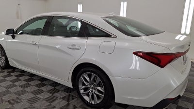 2022 Toyota Avalon XLE