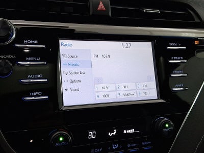 2018 Toyota Camry SE