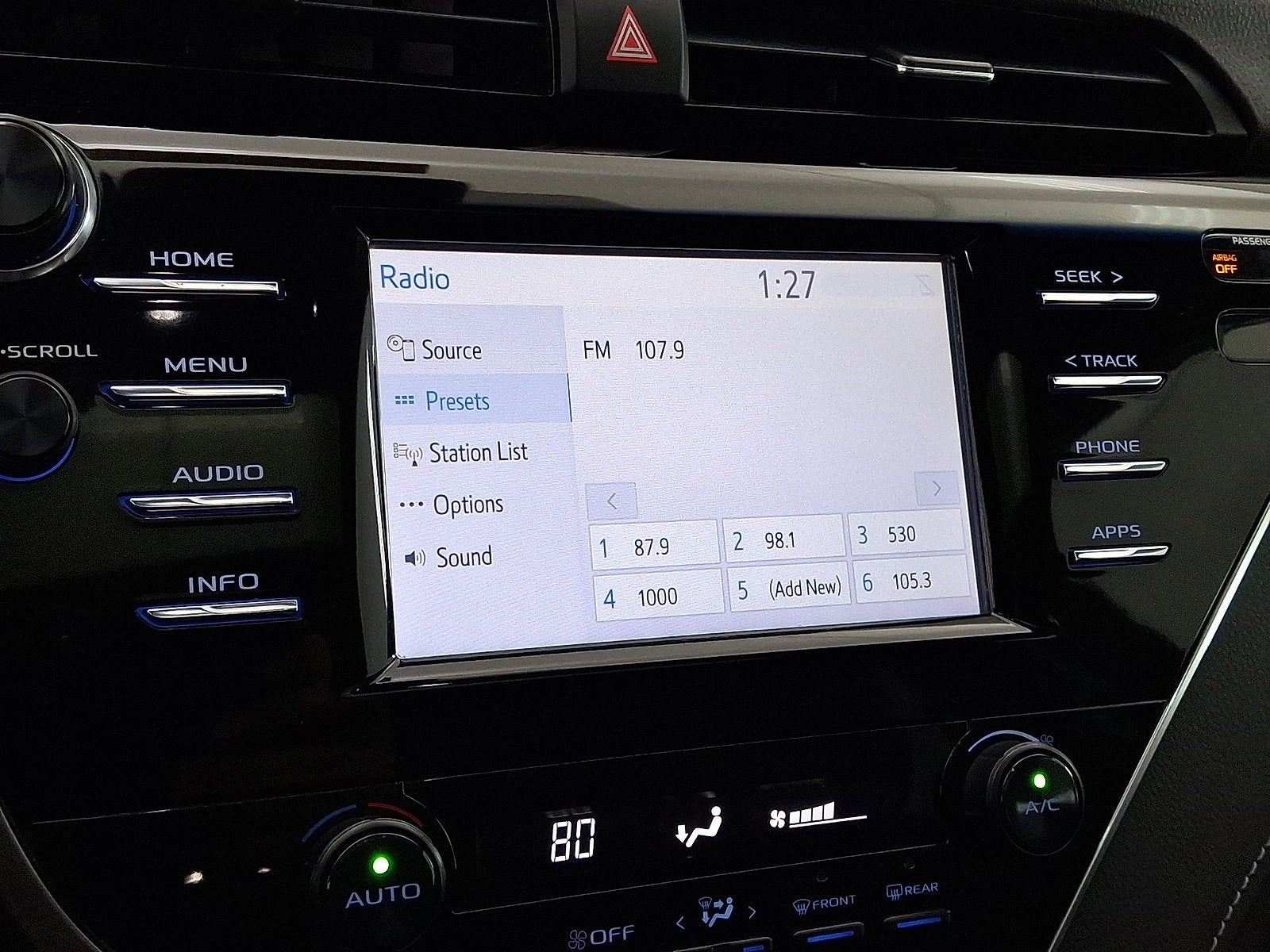 2018 Toyota Camry SE