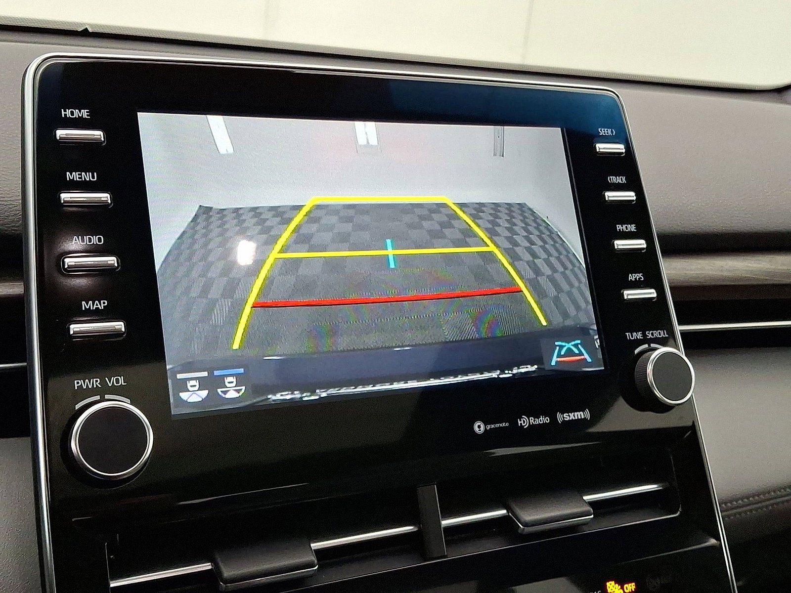 2019 Toyota Avalon Hybrid XLE