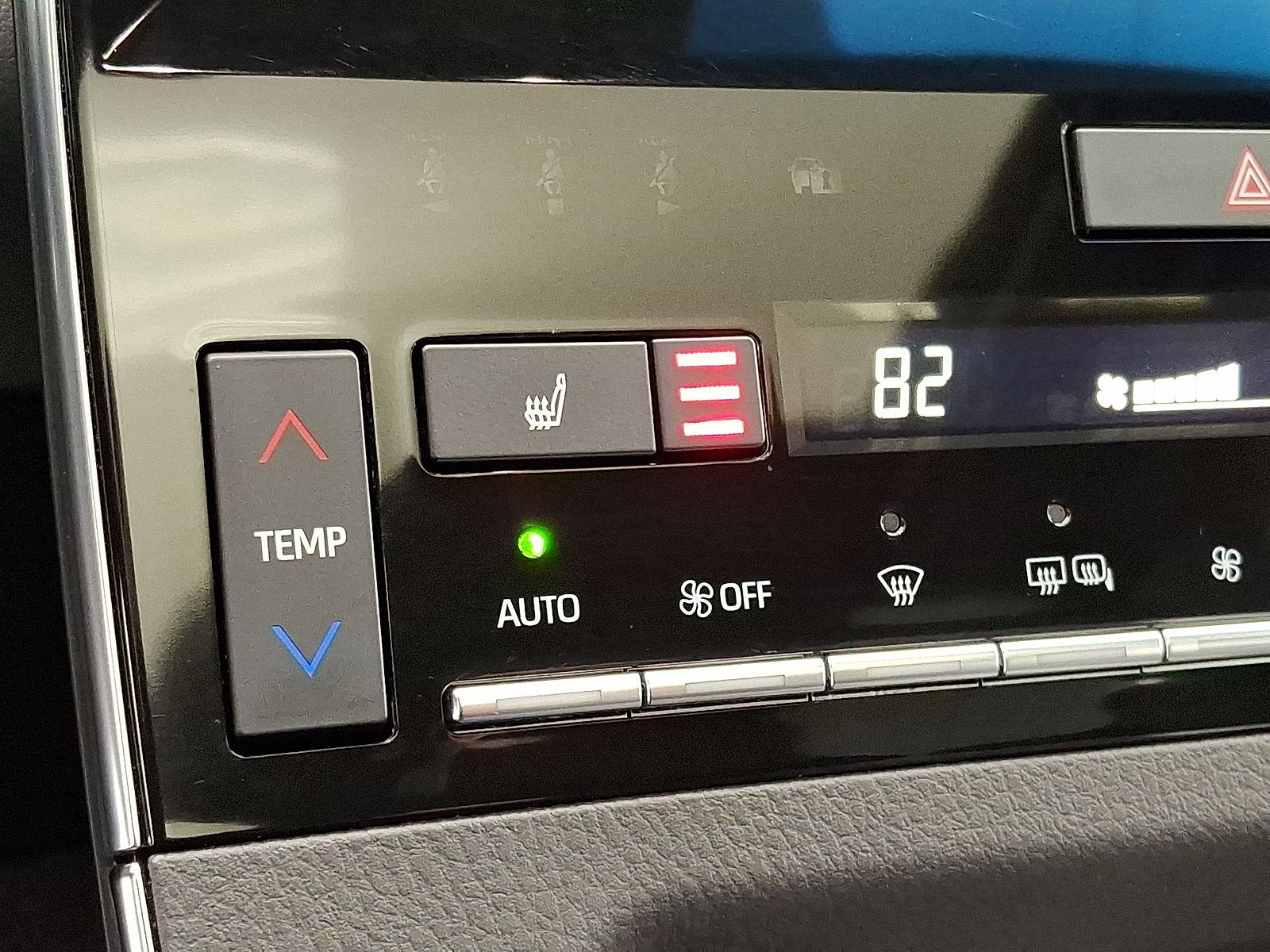 2019 Toyota Avalon Hybrid XLE