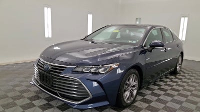 2019 Toyota Avalon Hybrid XLE