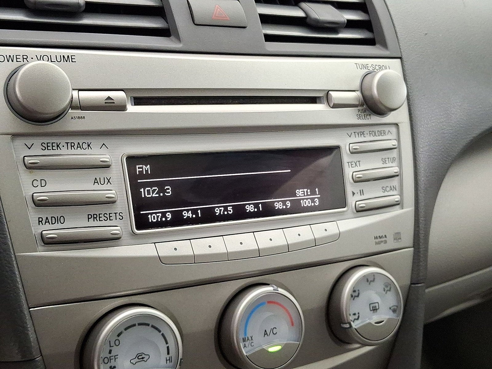 2011 Toyota Camry LE