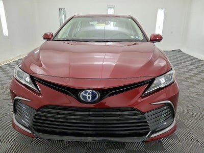 2022 Toyota Camry Hybrid LE