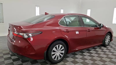 2022 Toyota Camry Hybrid LE