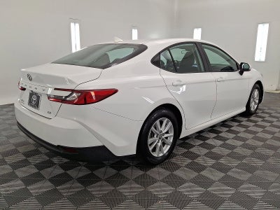 2025 Toyota Camry LE