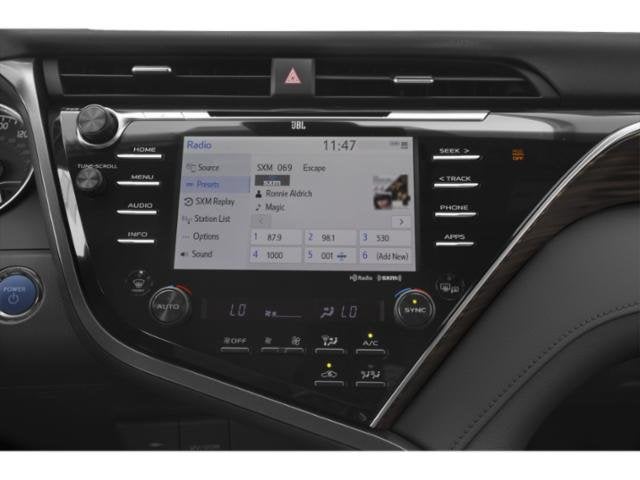 2020 Toyota Camry Hybrid XLE