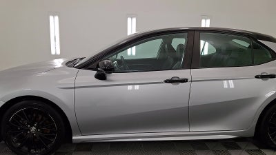 2020 Toyota Camry SE Nightshade