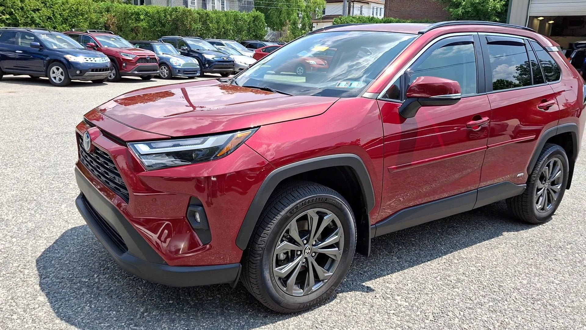 2023 Toyota RAV4 Hybrid XLE Premium