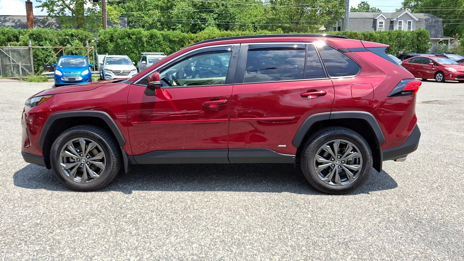 2023 Toyota RAV4 Hybrid XLE Premium