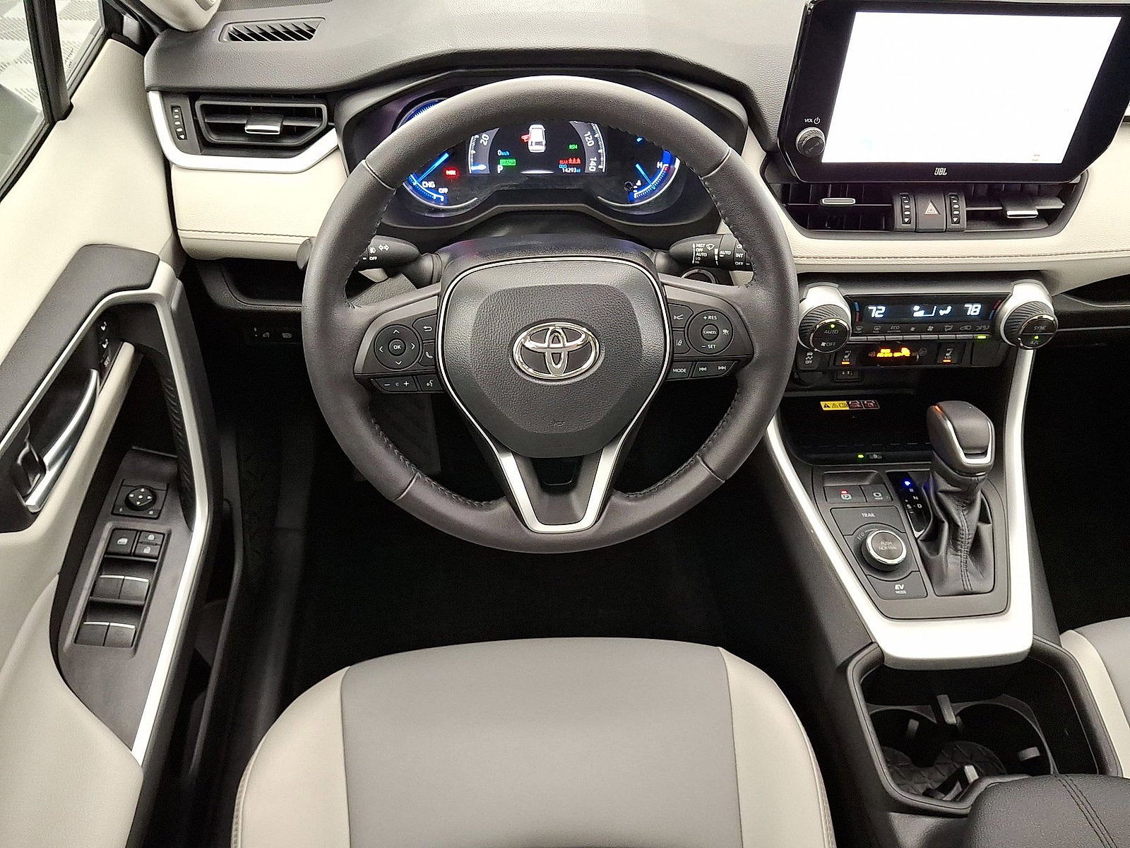 2023 Toyota RAV4 Hybrid XLE Premium