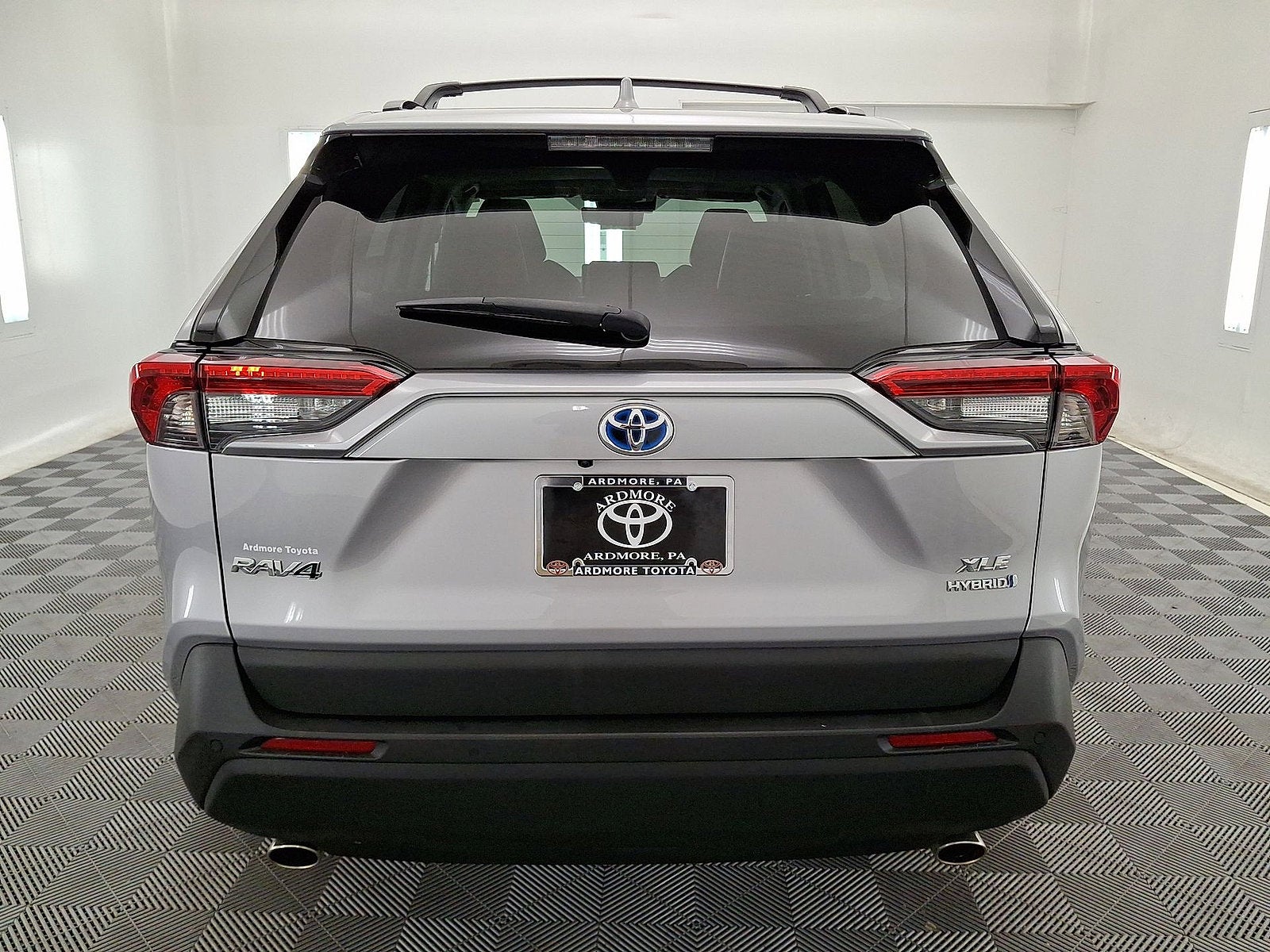 2023 Toyota RAV4 Hybrid XLE Premium