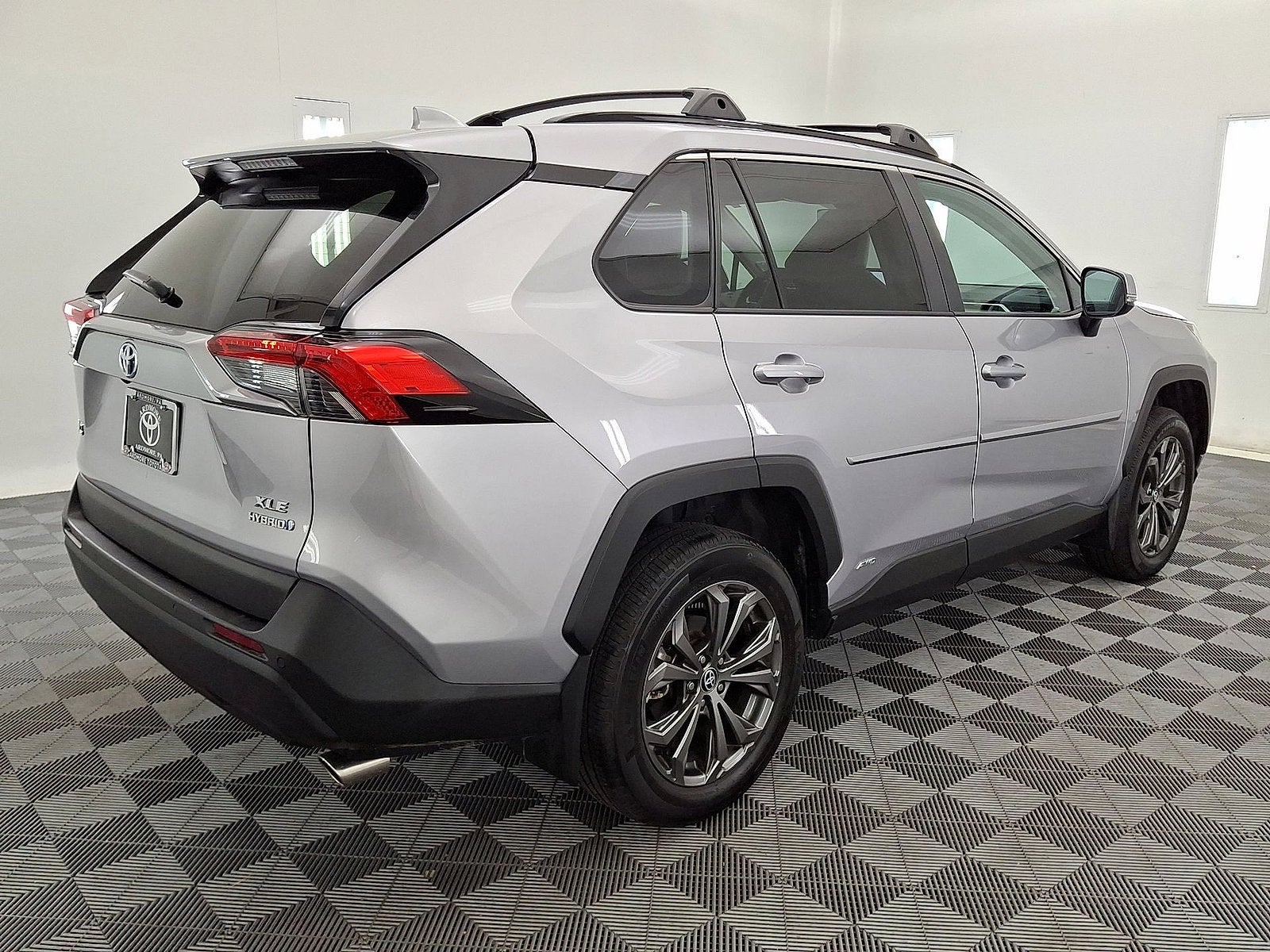 2023 Toyota RAV4 Hybrid XLE Premium