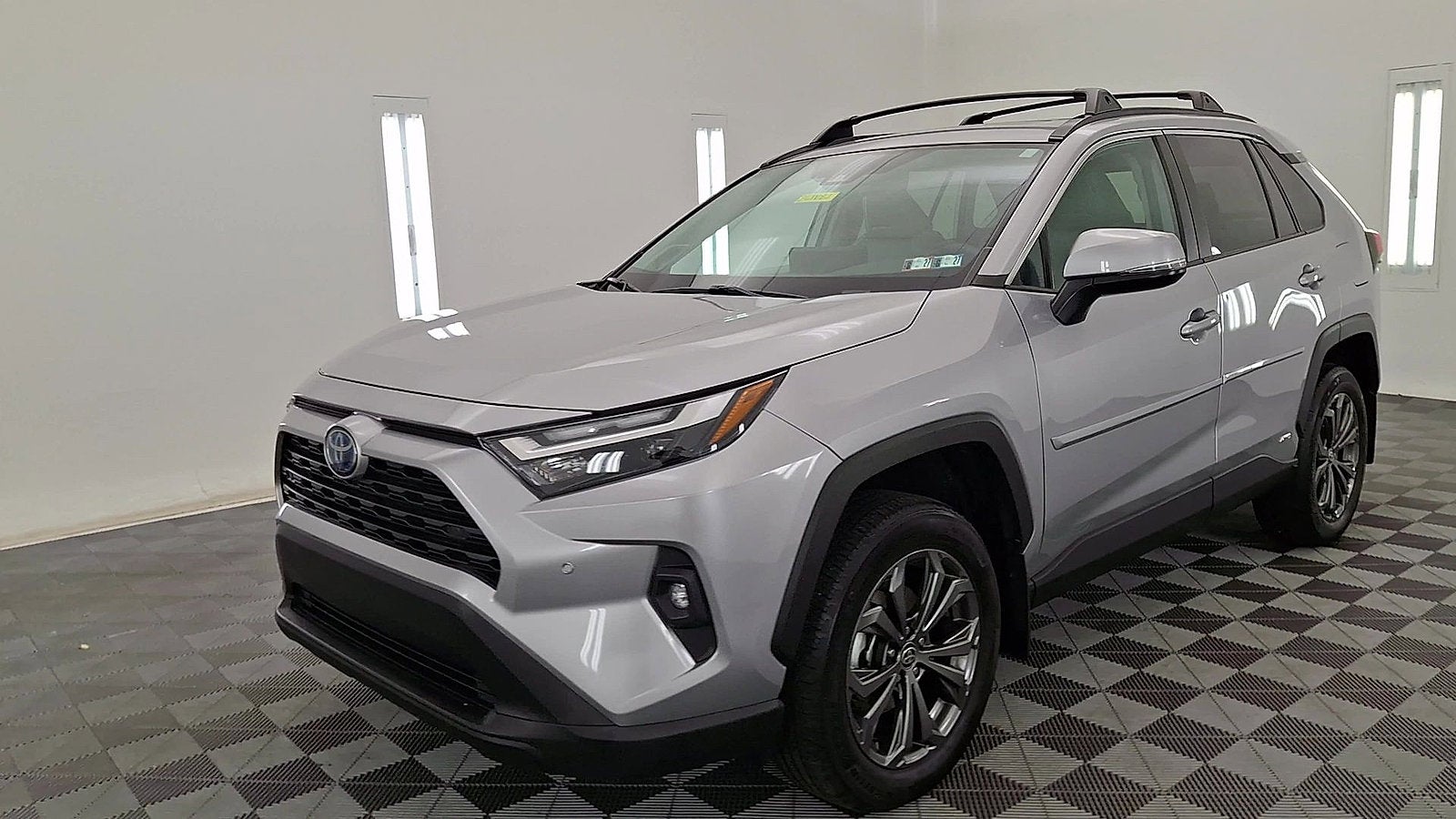 2023 Toyota RAV4 Hybrid XLE Premium