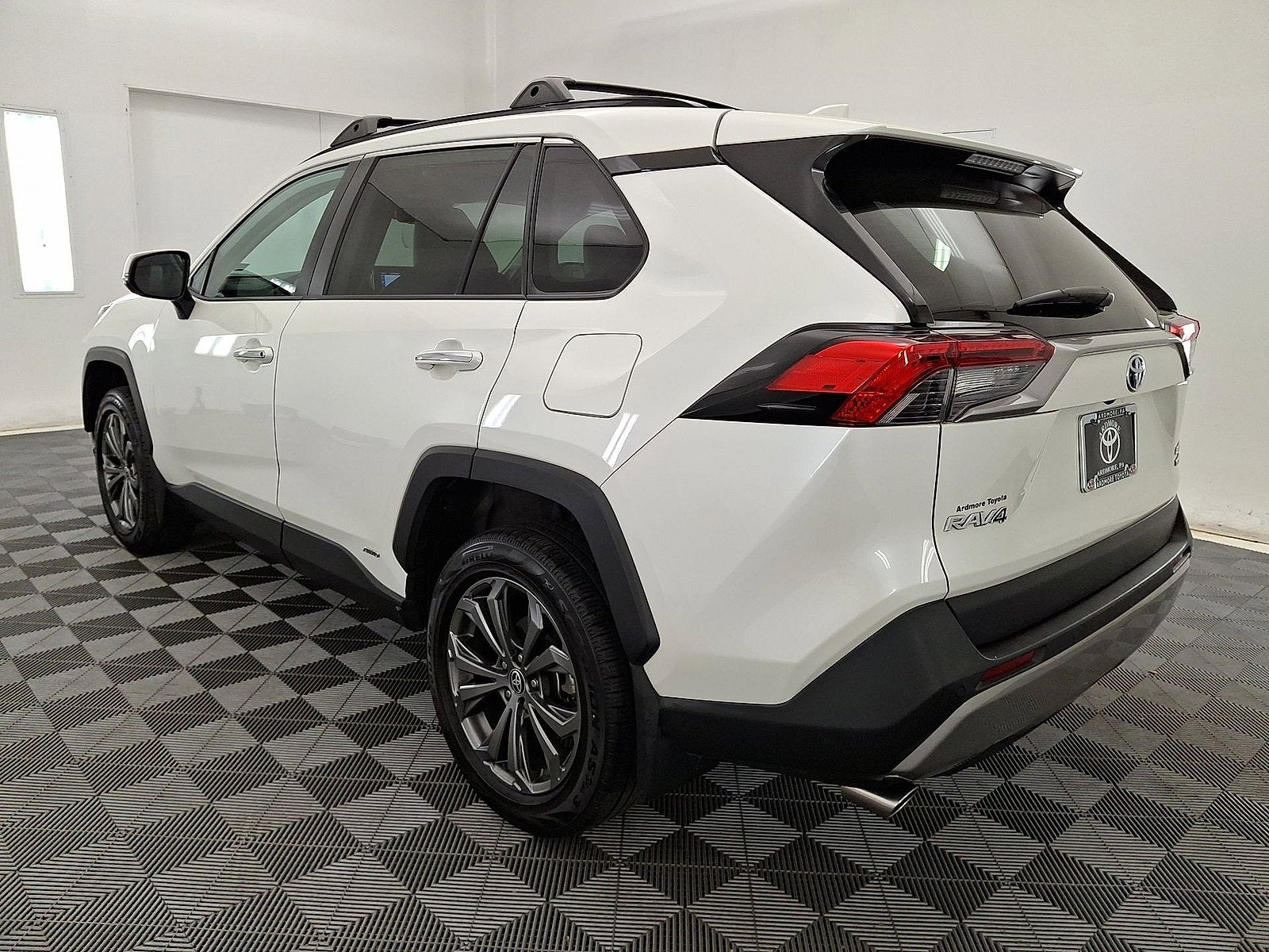 2022 Toyota RAV4 Hybrid Limited