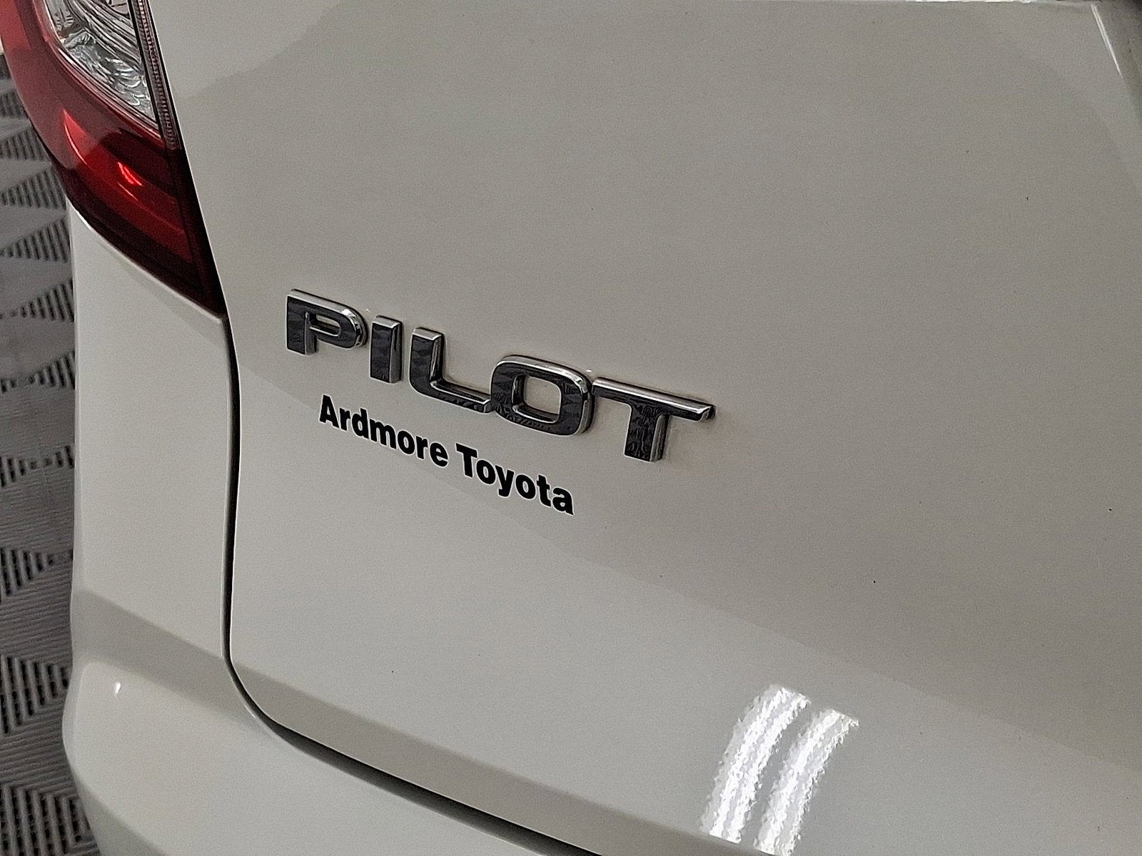 2019 Honda Pilot EX-L with Navi & RES