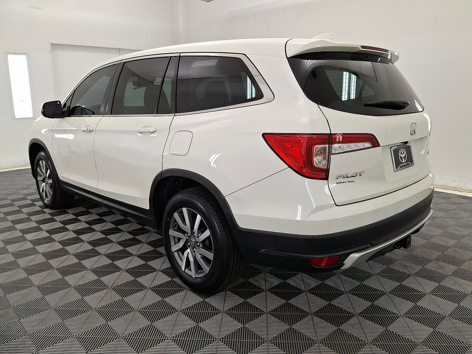 2019 Honda Pilot EX-L with Navi & RES