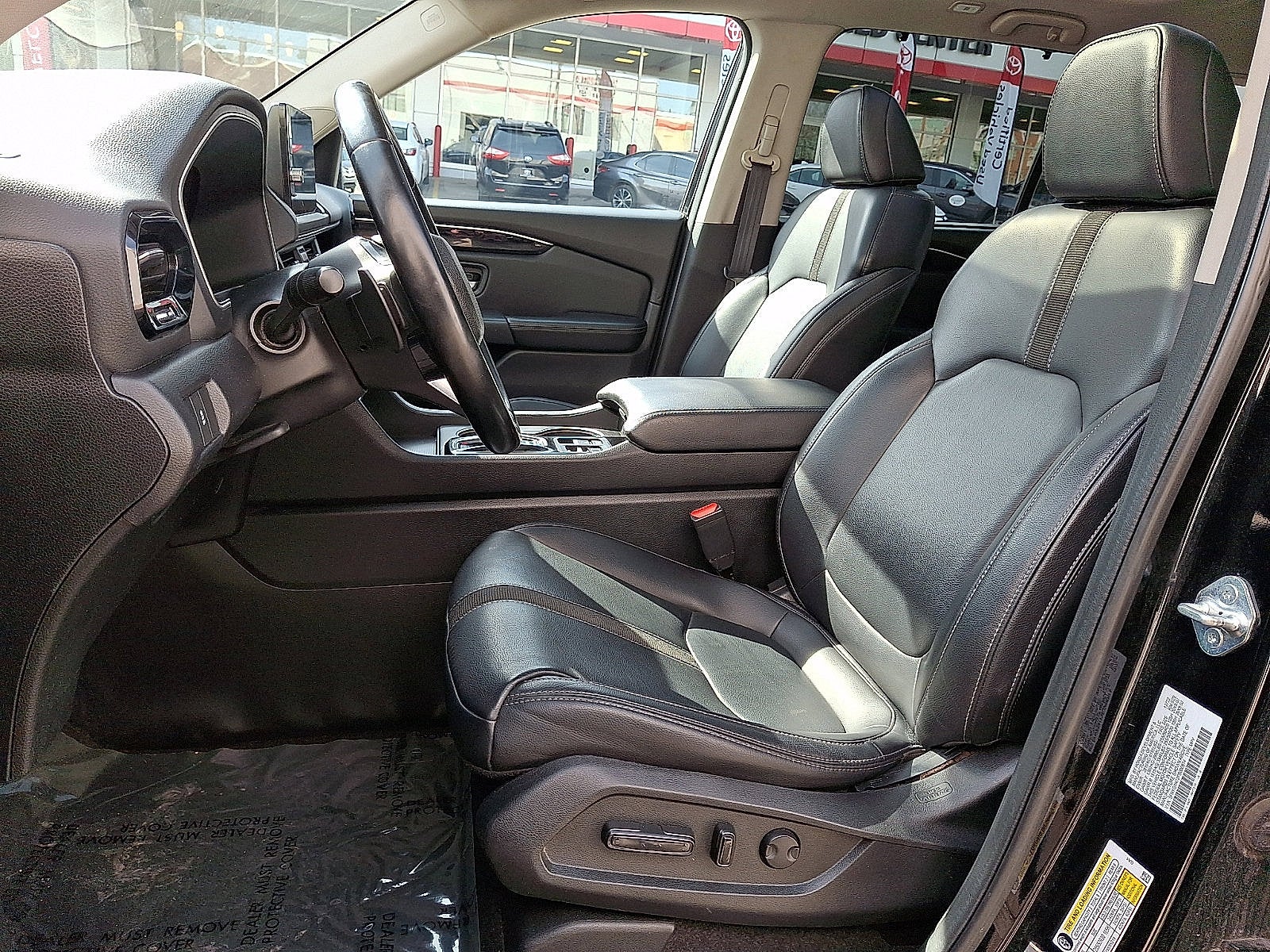 2023 Honda Pilot Touring - Photo 15