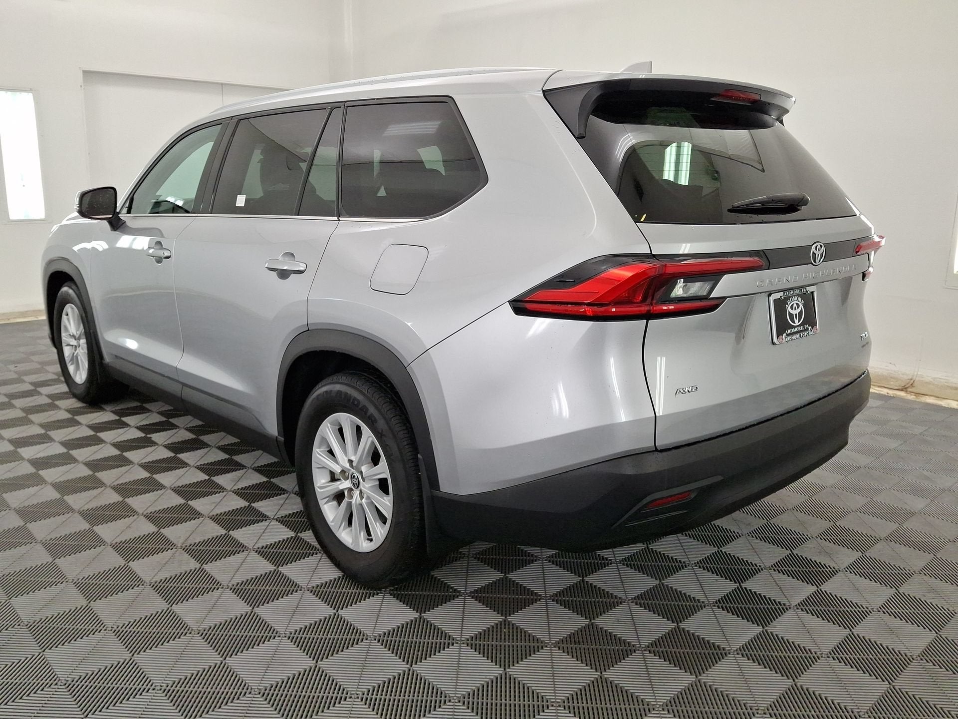 2024 Toyota Grand Highlander XLE