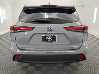2023 Toyota Highlander Hybrid Bronze Edition