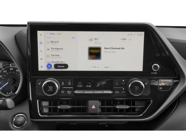 2023 Toyota Highlander Hybrid Bronze Edition