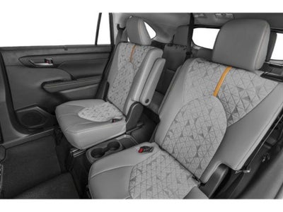 2023 Toyota Highlander Hybrid Bronze Edition