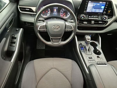 2022 Toyota Highlander LE