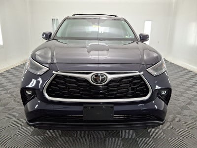 2022 Toyota Highlander LE