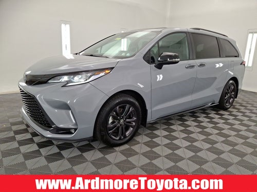 2025 Toyota Sienna XSE