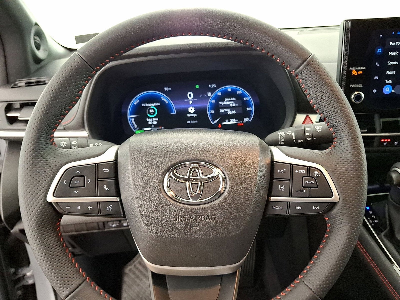 2025 Toyota Sienna XSE