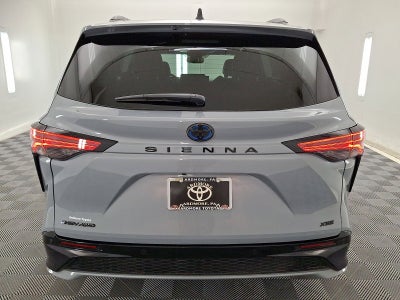 2025 Toyota Sienna XSE