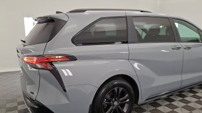 2025 Toyota Sienna XSE