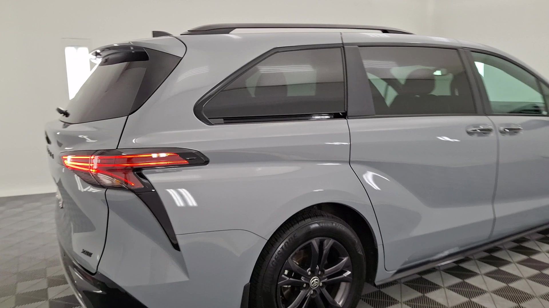 2025 Toyota Sienna XSE