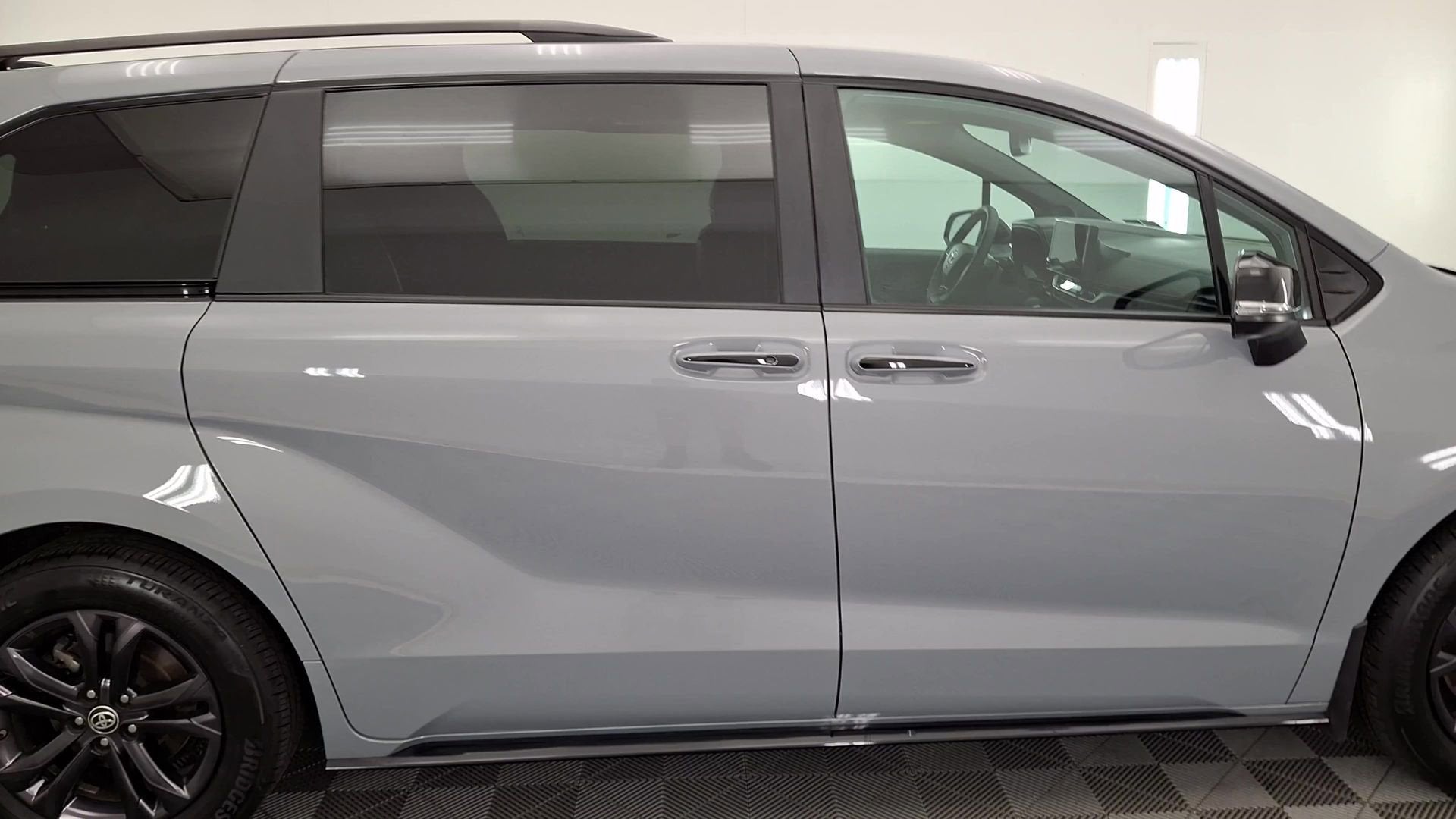 2025 Toyota Sienna XSE