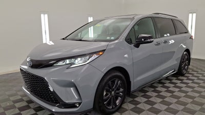 2025 Toyota Sienna XSE