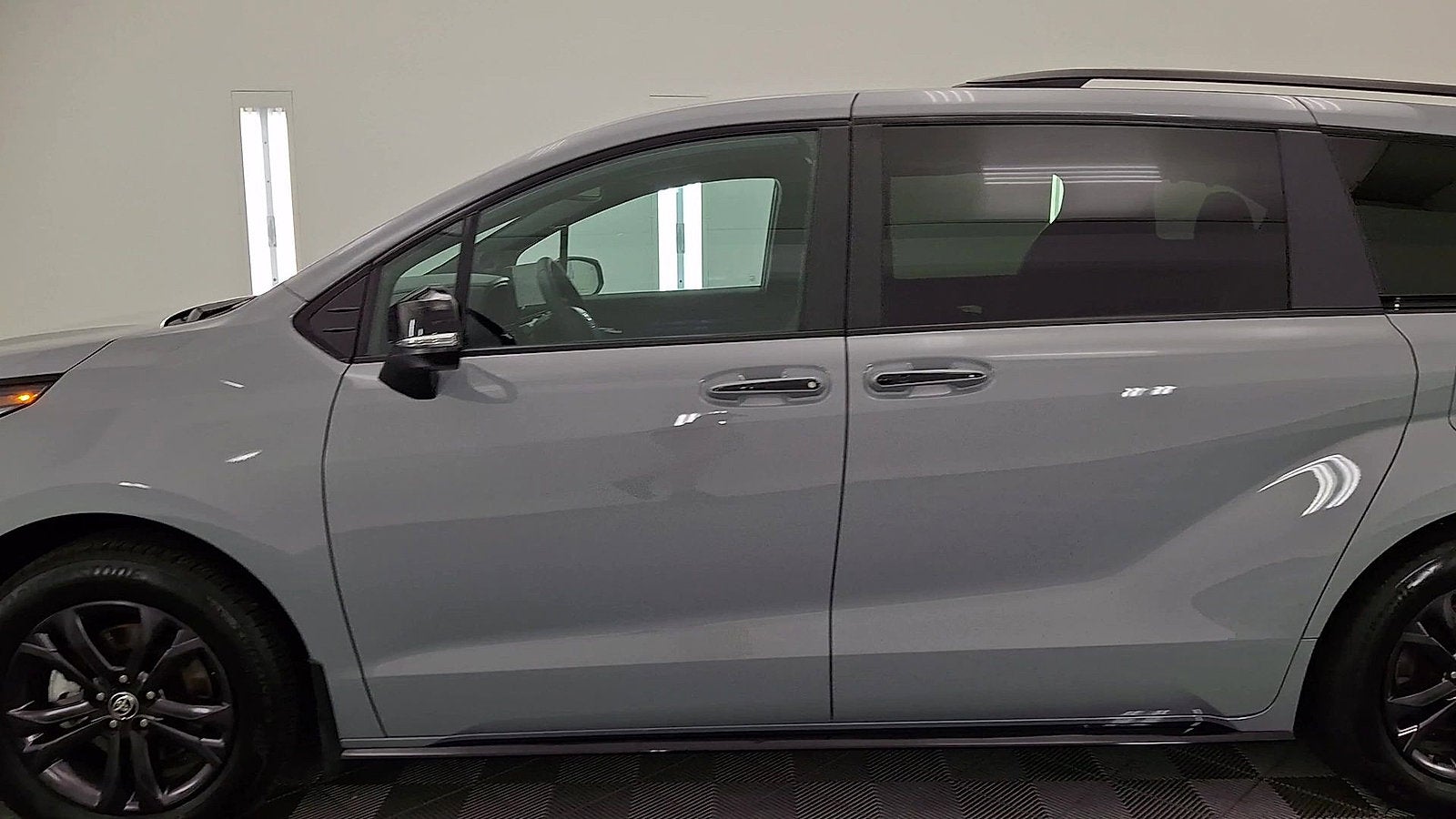 2025 Toyota Sienna XSE