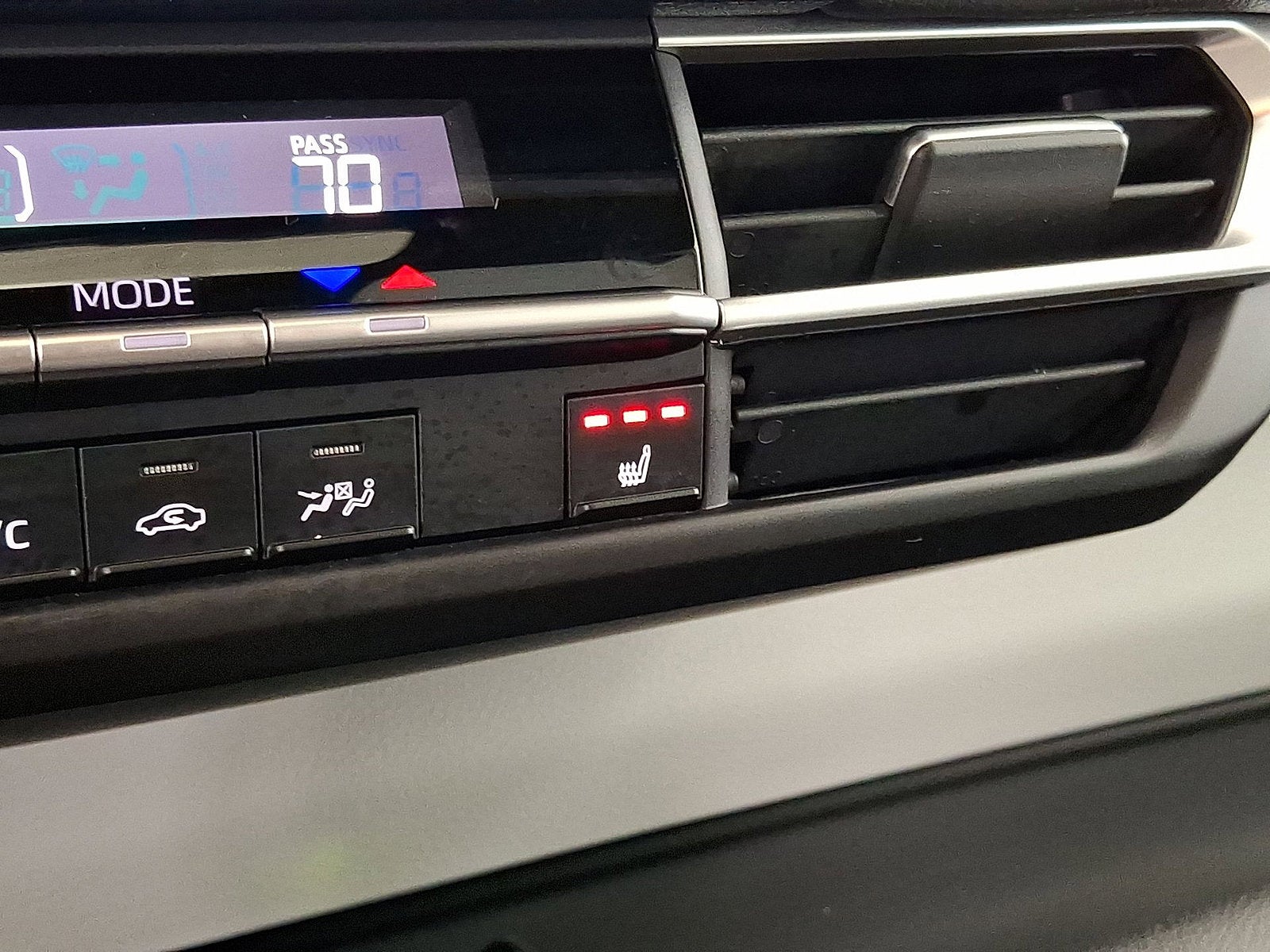 2025 Toyota Sienna XSE