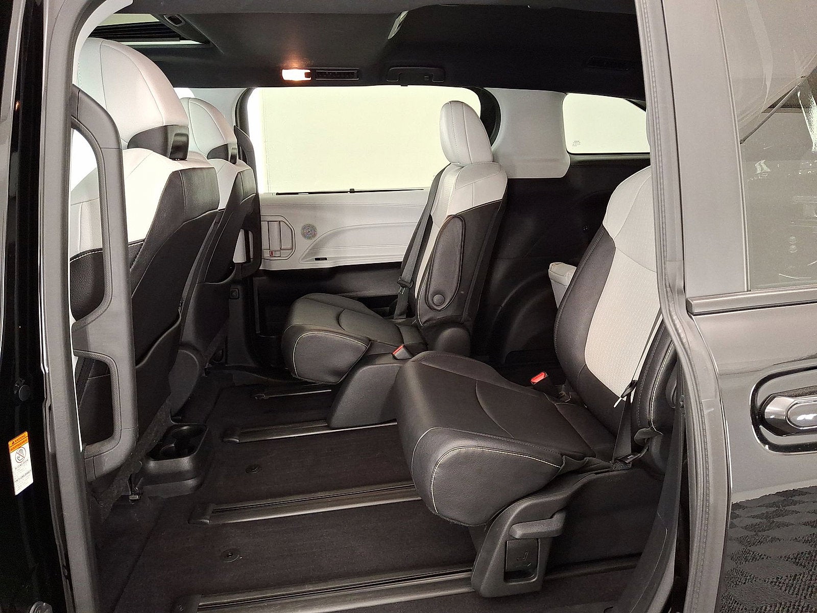 2025 Toyota Sienna XSE