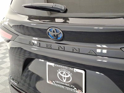 2025 Toyota Sienna XSE